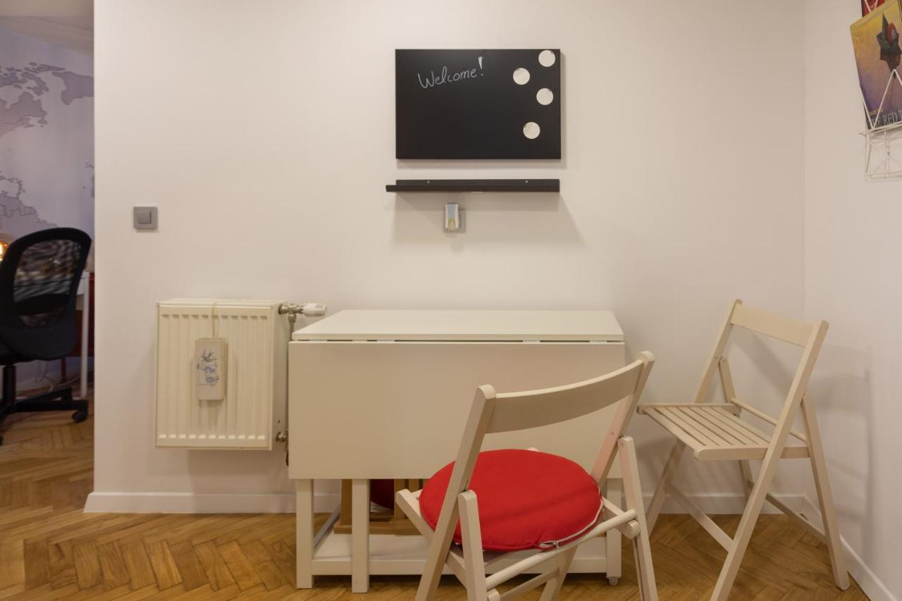 Appartement Modern Studio Near British Square à Zagreb Extérieur photo